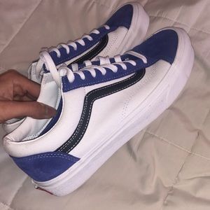 Women’s Vans Old School